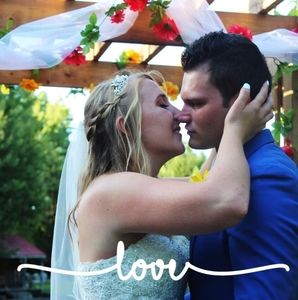 Meet your Posher, Naomi